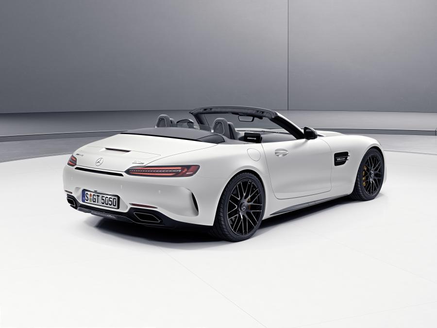  Mercedes-AMG GT C Roadster Edition 50 (R190) 2017 года  (фото 2 из 26)